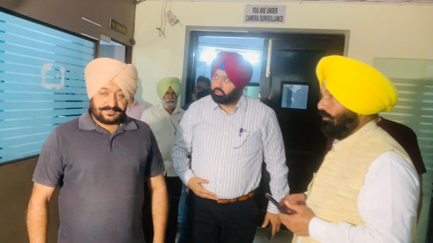 Surprise checking of Sub Tehsil Gill and Patwarkhana by MLA Sidhu