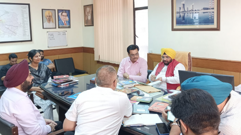 PSPCL for checking the attendance by the Electricity Minister. Unexpected visit to office Ludhiana
