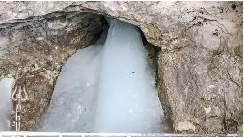 Shri-Amarnath-Yatra-Officially-Started-Lg-Of-Jammu-And-Kashmir-Manoj-Sinha-Performed-The-First-Pooja