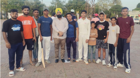 Chairman-Makdar-Started-The-Campaign-To-Play-With-Children