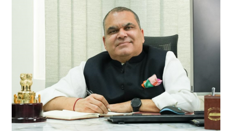 After-Scindia-s-Reaction-At-Chandigarh-Airport-Mp-Arora-Lashed-Out-At-Airlines