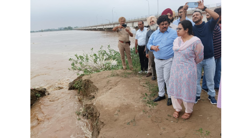Dc-Takes-Stock-Of-Flood-Situation