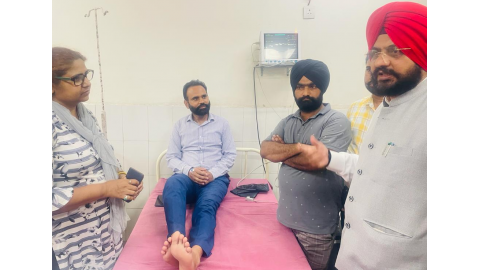 Mla-Tarunpreet-Singh-Saund-Came-Forward-To-Support-The-Flood-Affected-People