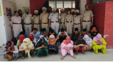 the-police-arrested-8-men-including-12-women-who-were-involved-in-prostitution