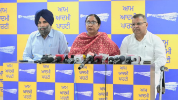 Aap-govt-waives-loans-worth-rs-70-crore-of-over-5-000-dalit-families