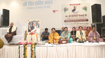 hundreds-of-workers-from-social-