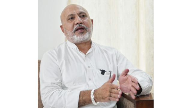 massive-public-support-for-bhagw