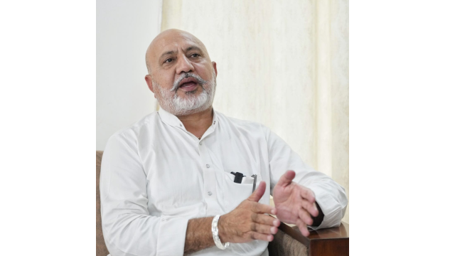 bjp-s-union-minister-ravneet-bit