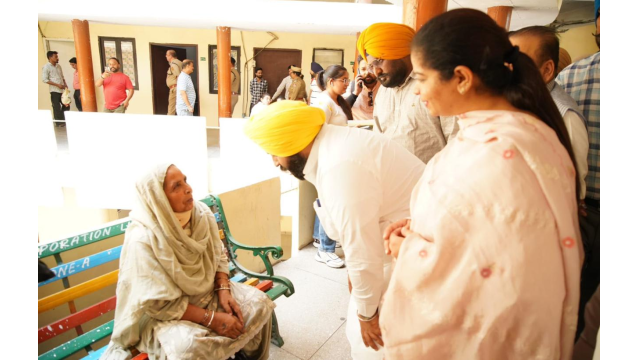 harjot-singh-bains-instructs-mun