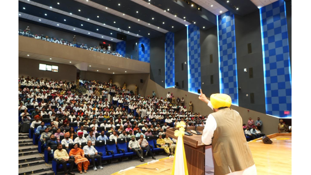 -cm-bhagwant-singh-mann-hands-ov