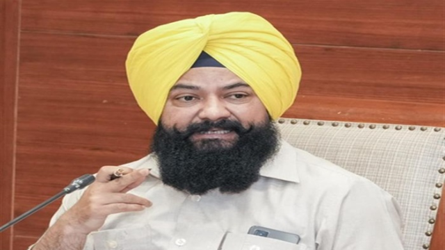 sc-commission-summons-secretary-