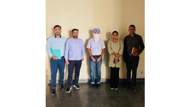 science-master-cum-legal-advisor-arrested-by-vigilance-bureau-on-charges-of-demanding-bribe