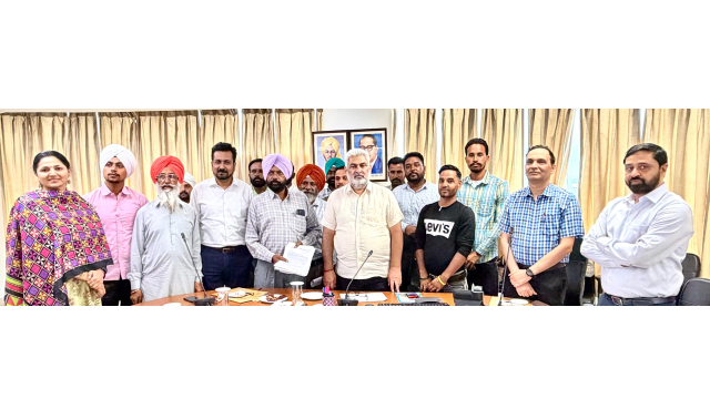 forest-minister-lal-chand-kataru