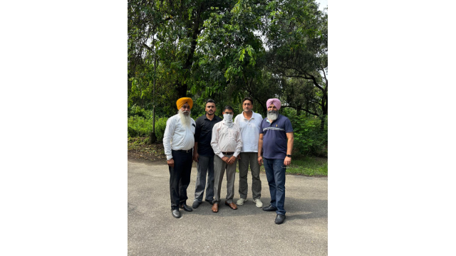 vigilance-bureau-nabs-clerk-red-
