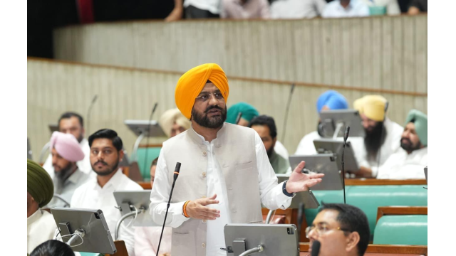 -5-000-crore-being-spent-to-mode
