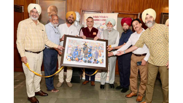artistic-tribute-to-dr-m-s-randh
