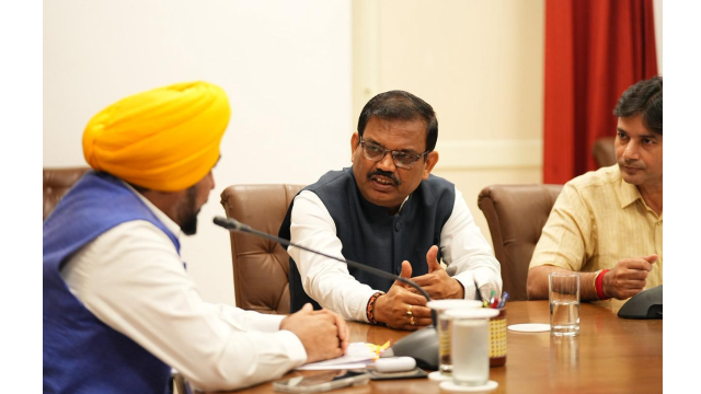 cm-bhagwant-singh-mann-reviews-p