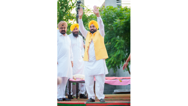 on-october-1-women-s-mobiles-will-ring-again-with-toon-toon-of-sanman-rashi-cm-bhagwant-singh-mann
