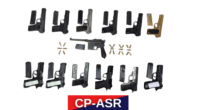 eight-linked-to-illegal-arms-sup