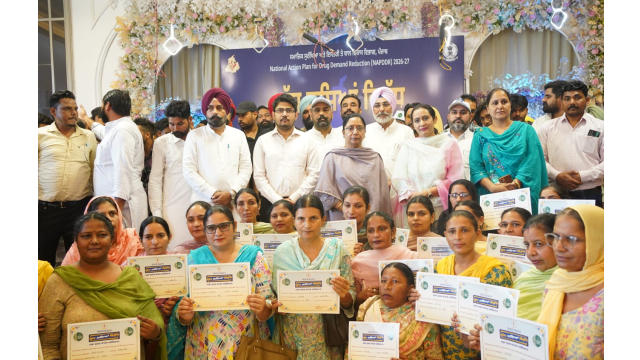 anganwadis-join-punjab-s-yudh-na