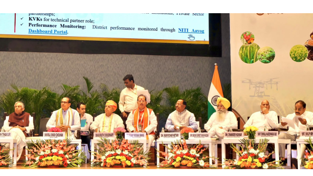 ensure-5-5-lakh-mt-dap-15-lakh-m