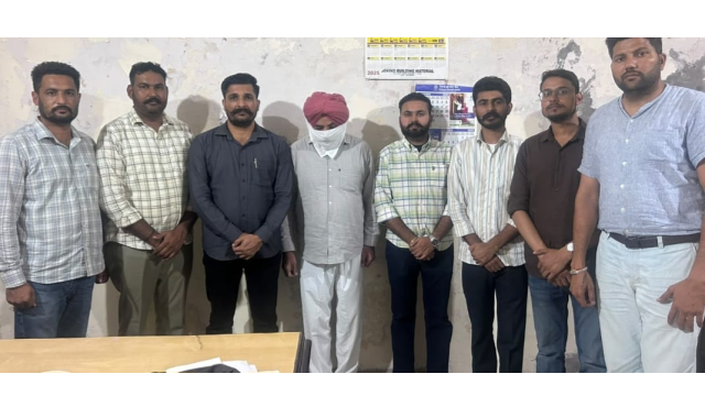 vigilance-bureau-nabs-asi-red-ha