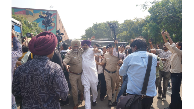 aap-support-youth-protest-in-cha